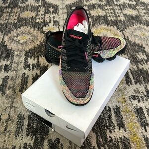 Nike Air Vapormax Flyknit 2